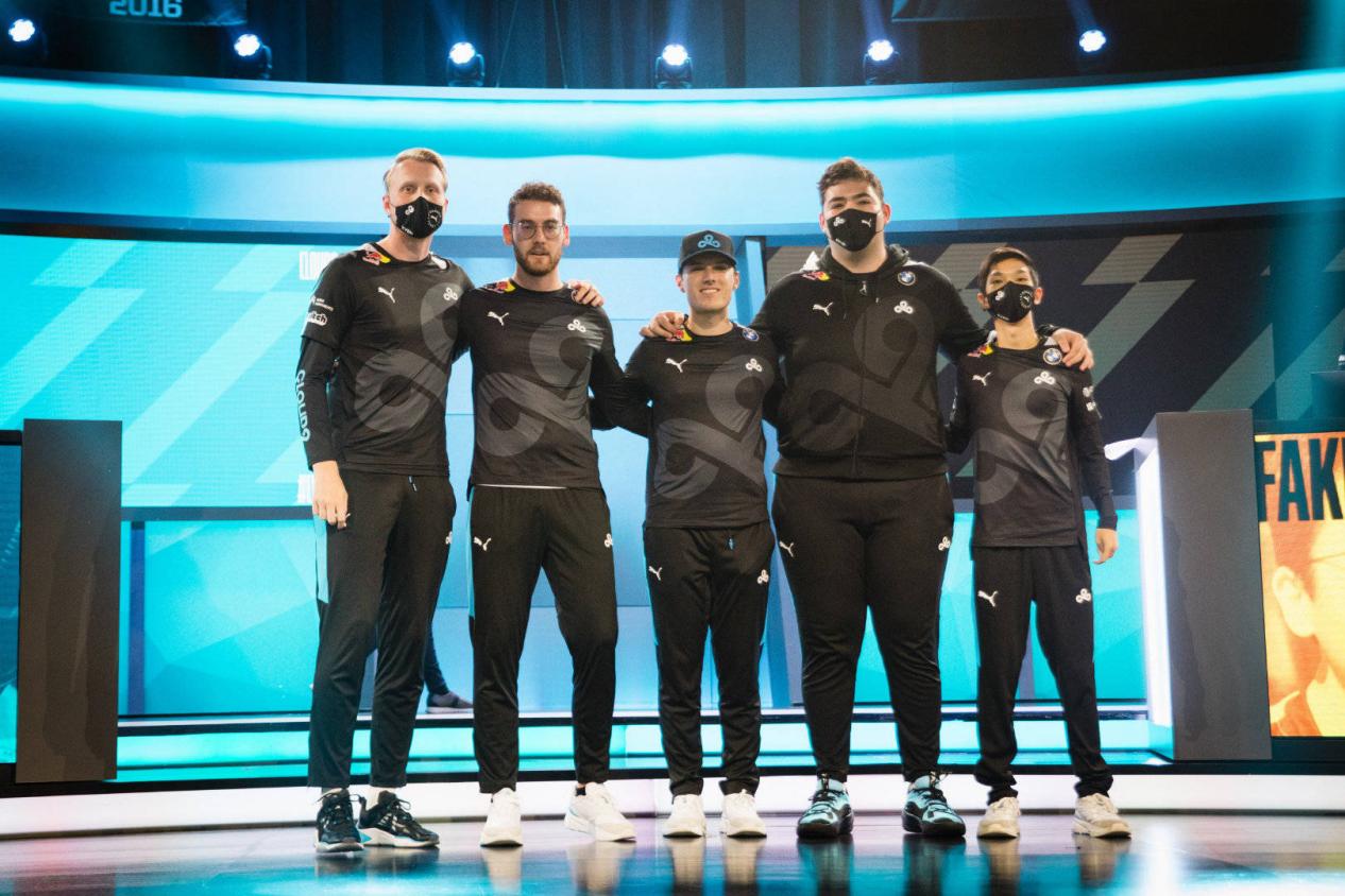 开云体育平台APP-包含TSM轻取BLG，Perkz关键团战开团秒人宿命之战四强赛，技惊四座的词条