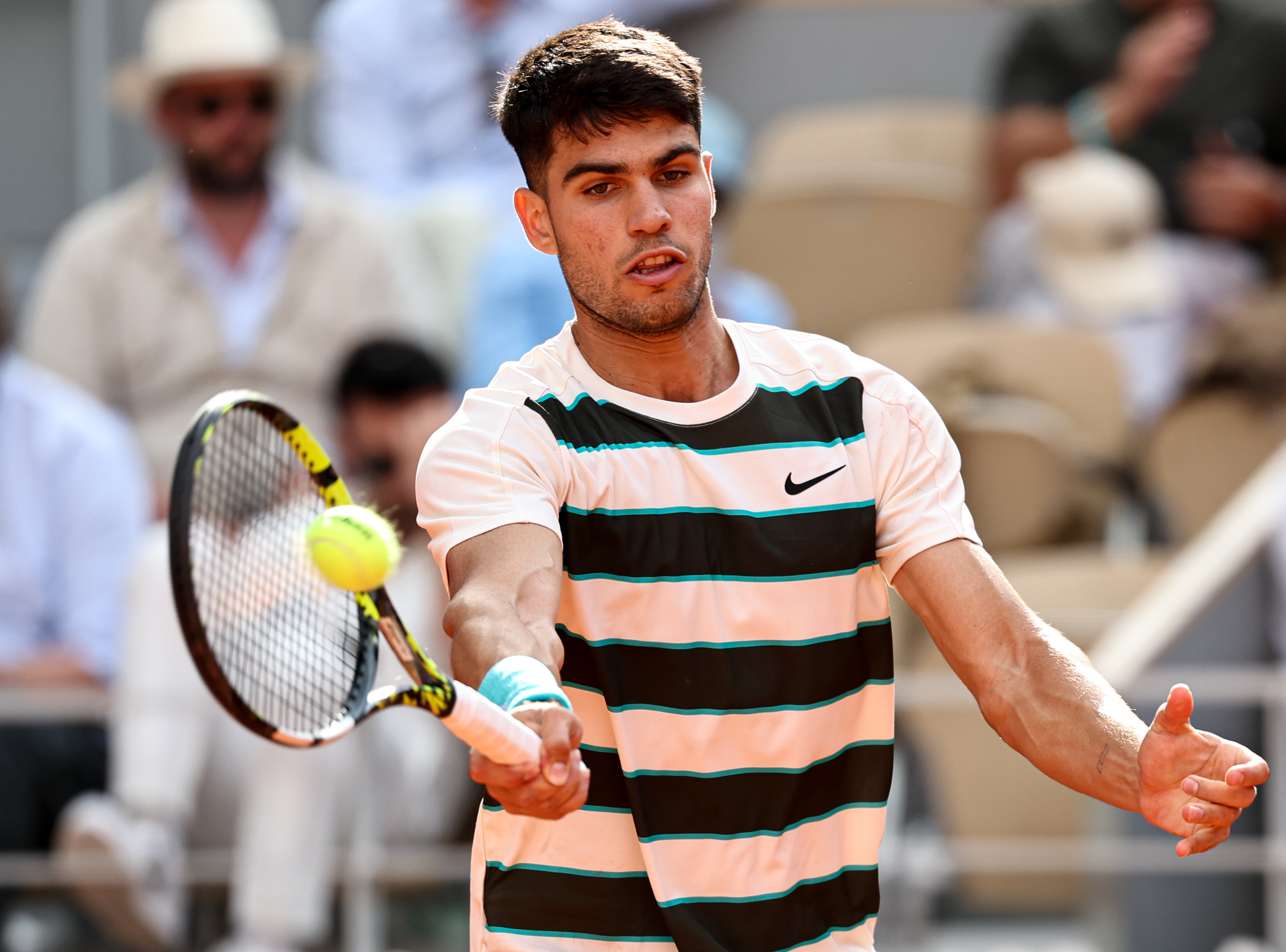 法国网球队逆转日本网球队,阿尔卡拉斯绝境逆转 法国网球队逆转日本网球队,阿尔卡拉斯绝境逆转