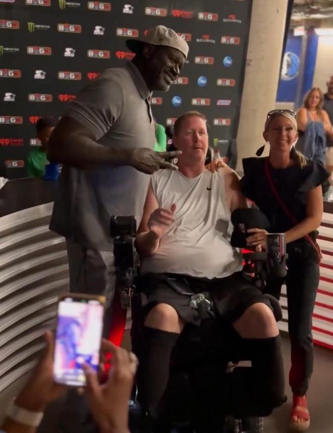 开云体育-76人强势尼克斯，布拉德利打破历史纪录的简单介绍