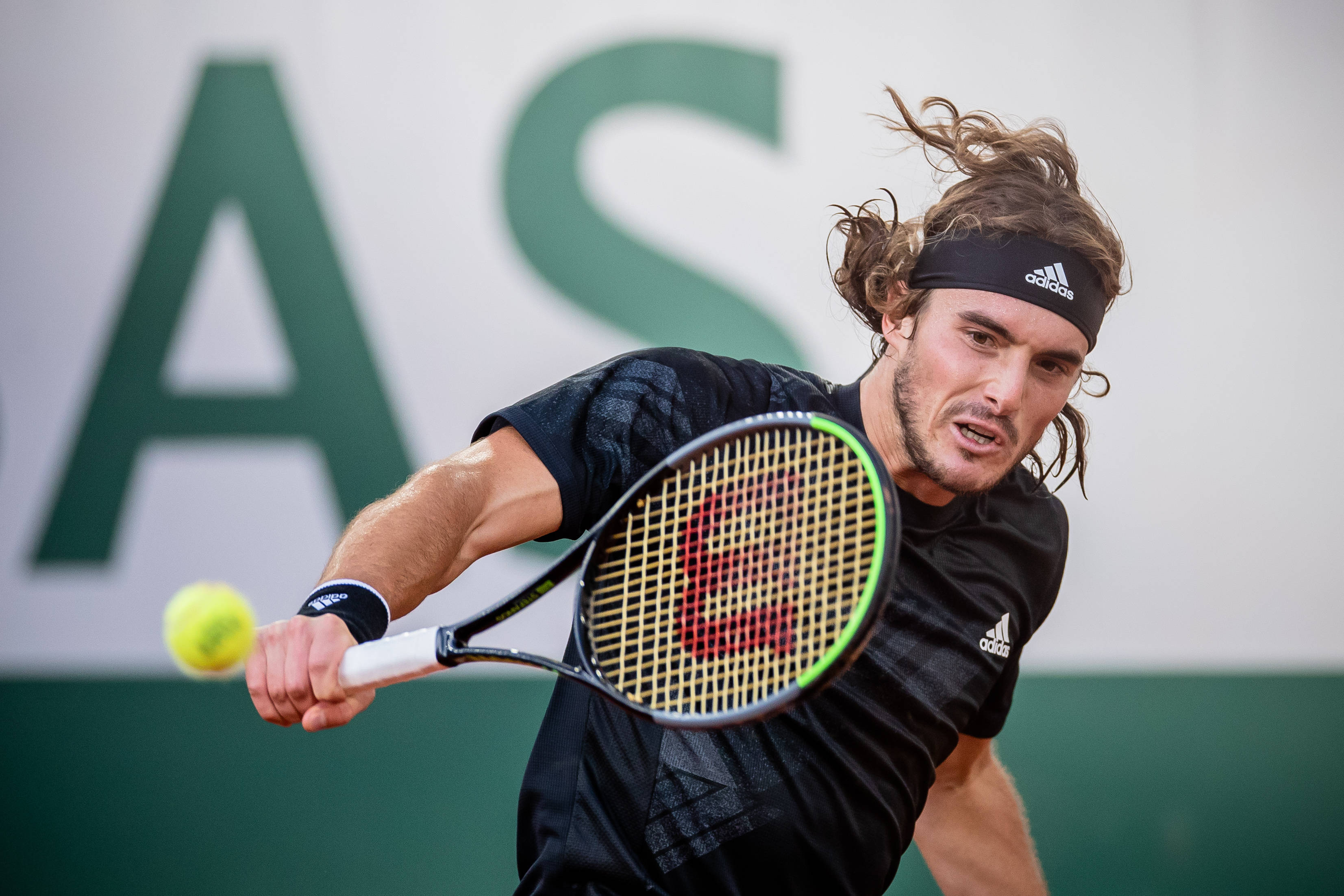 关于澳大利亚网球队横扫欧洲网球队,西西帕斯爆发神勇的信息 关于澳大利亚网球队横扫欧洲网球队,西西帕斯爆发神勇的信息