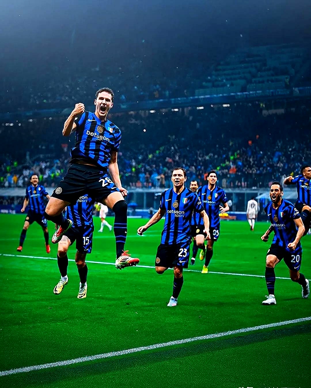 国际米兰遭遇不敌,守住前四位置 国际米兰遭遇不敌,守住前四位置