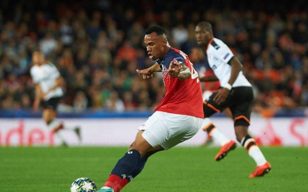 里尔夺得大胜,取得连胜战绩 里尔夺得大胜,取得连胜战绩