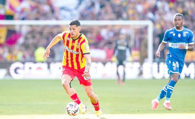 关于法甲劲旅士气低迷，多轮比赛不胜的信息