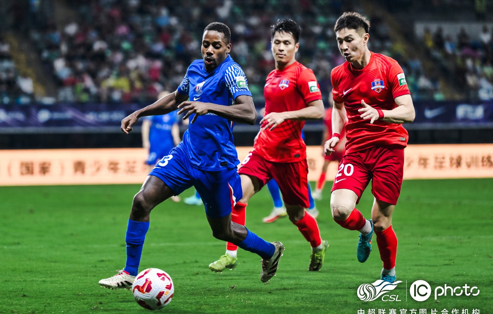 开云平台-精彩比赛即将上演，球队战术部署进行中的简单介绍