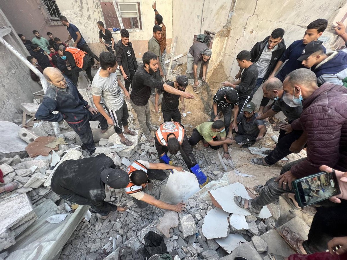 巴塞罗那主场惨败，欧洲豪门迎来谷底的简单介绍