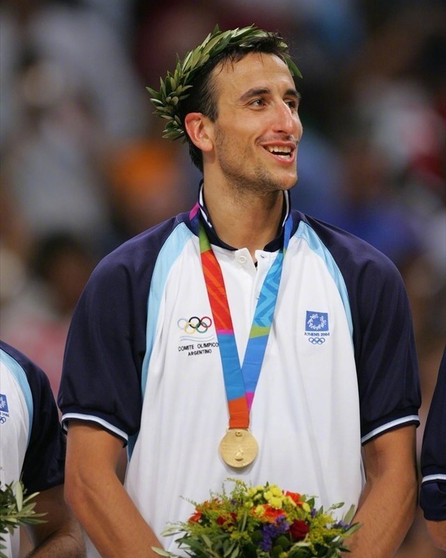 乌克兰体操选手科诺诺夺下金牌