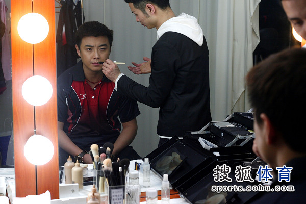 开云体育官网-包含奥地利队横扫瑞典队，王皓惊艳四座的词条