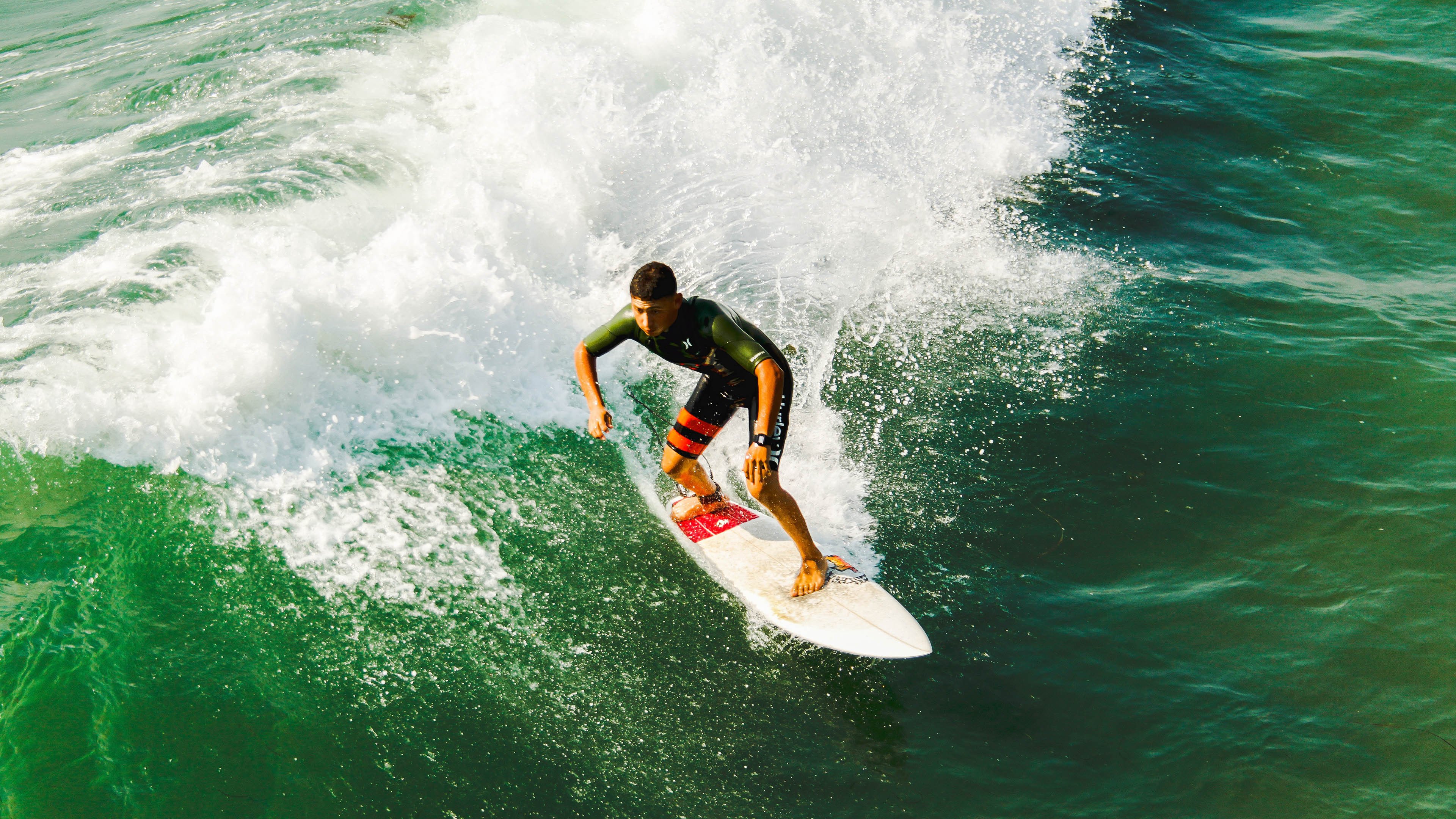 当南半球的狂风吹进伊比利亚，穆勒在国家德比中展演的南非式统治力