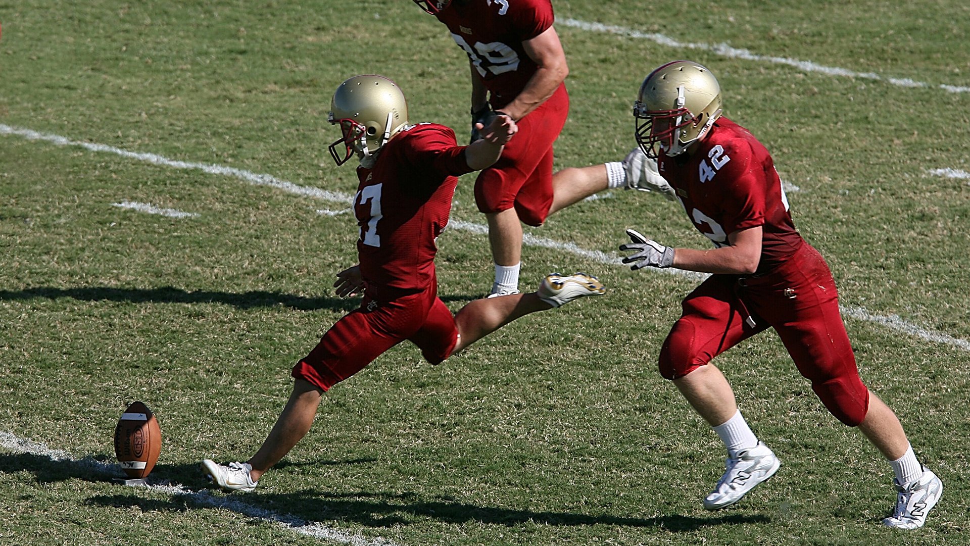 硬仗之王内马尔闪耀，利物浦完胜勒沃库森彰显欧冠统治力
