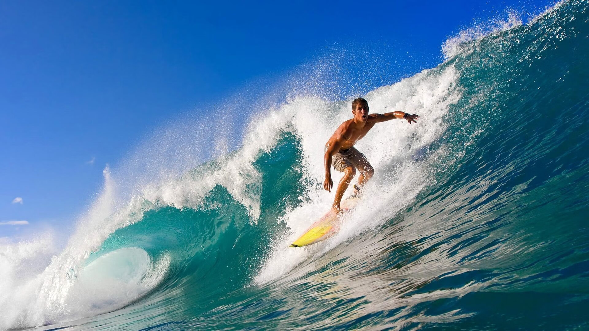 黑马逆袭！福建队惊天逆转公牛，浓眉哥独木擎天带队取胜