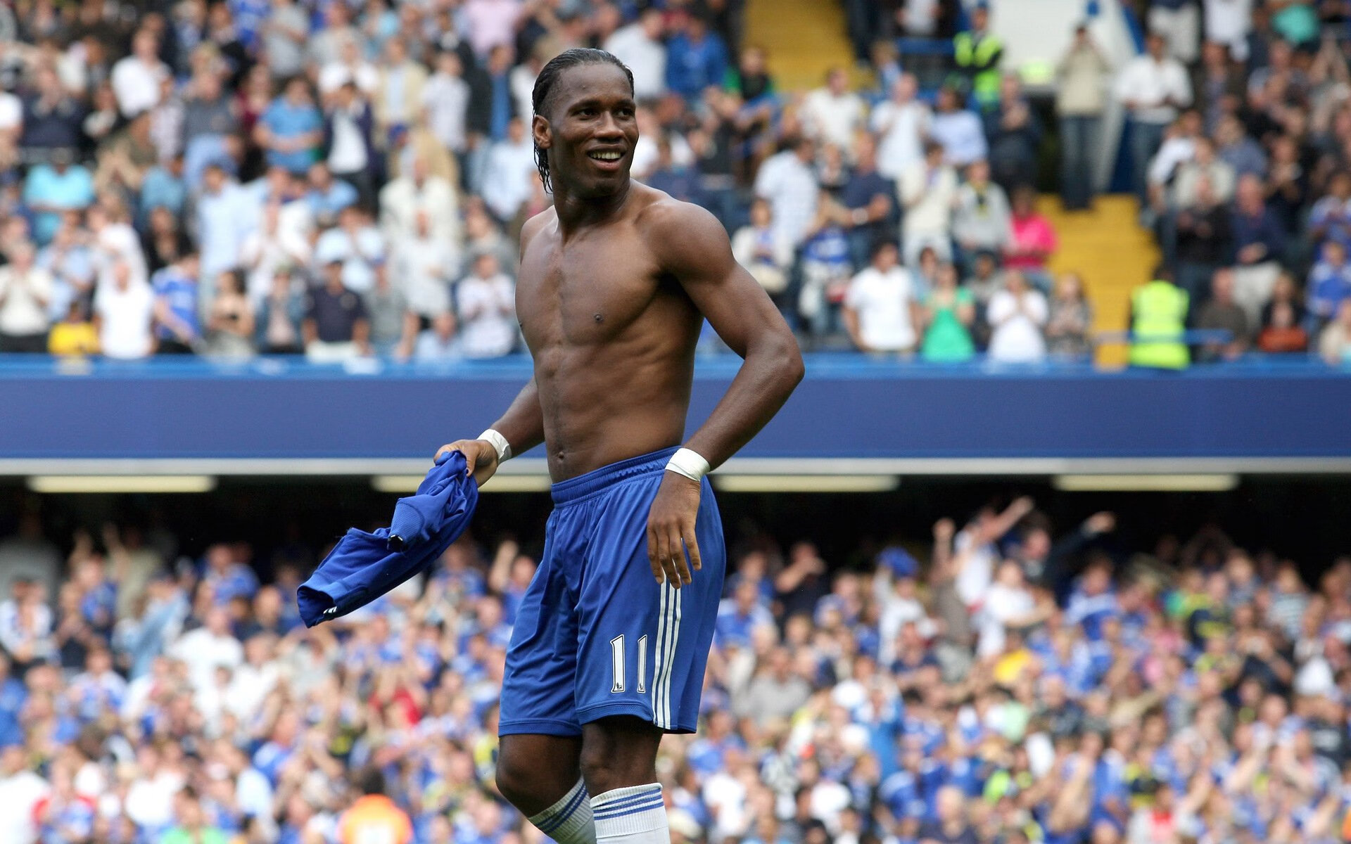 开云下载-当波兰铁骑碾过法兰西，藏獒张继科惊艳世界的夜晚